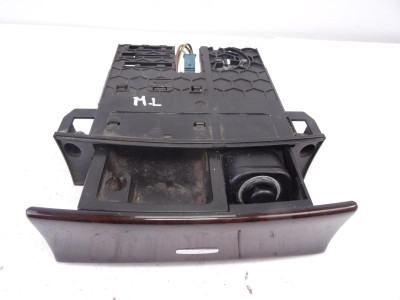 CENICERO, MERCEDES-BENZ, CLASE ML (BM 164)