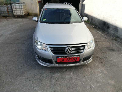 VOLKSWAGEN PASSAT VARIANT (3C5)