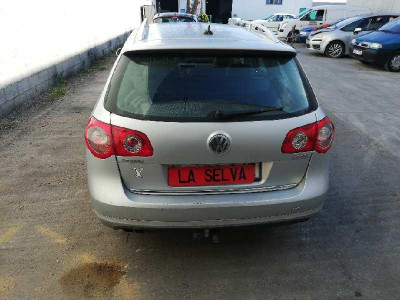 VOLKSWAGEN PASSAT VARIANT (3C5)