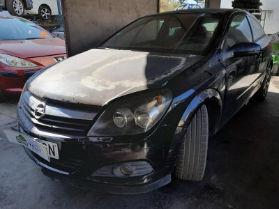 OPEL ASTRA H GTC
