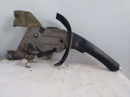 PALANCA FRENO NISSAN TERRANO II (R20) 