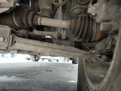 BRAZO SUSPENSION DELANTERO IZQUIERDO