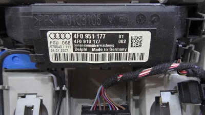 LUZ INTERIOR, AUDI, A6 BERLINA (4F2)