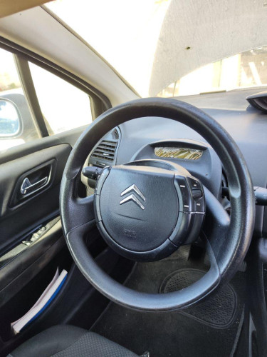 VOLANTE Citroen C4 COUPE 