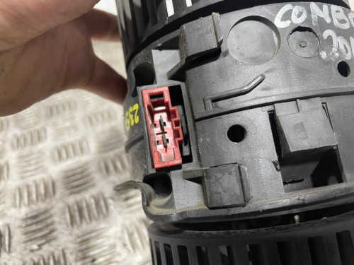 MOTOR CALEFACCION 