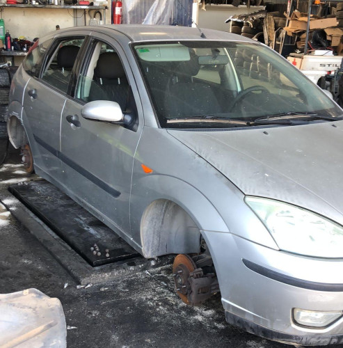 FORD FOCUS BERLINA (CAK) — автомобиль-донор на запчасти 