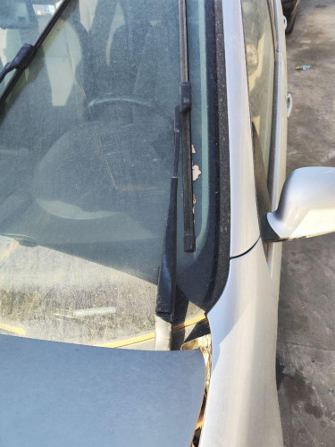 BRAZO LIMPIA DELANTERO IZQUIERDO Volkswagen GOLF V (1K1)(10.2003) 