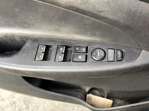  HYUNDAI TUCSON (TL) 