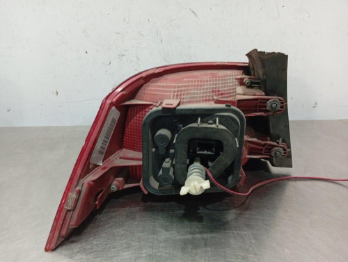  PILOTO TRASERO DERECHO VOLKSWAGEN PASSAT BERLINA (362) 