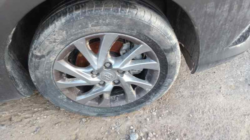 TOYOTA AURIS TOURING SPORTS (E18) — автомобиль-донор на запчасти 