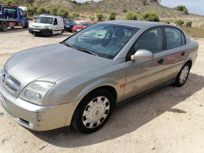 OPEL VECTRA C BERLINA
