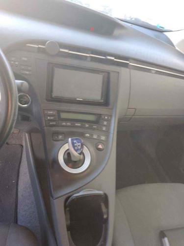 TOYOTA PRIUS (ZVW30) — автомобиль-донор на запчасти 