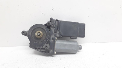 MOTOR ELEVALUNAS DELANTERO DERECHO, VOLKSWAGEN, PASSAT BERLINA (3A2)