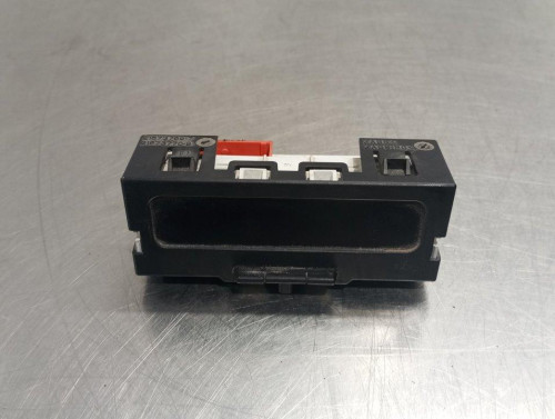  PANTALLA MULTIFUNCION Renault MEGANE III SPORT TOURER 