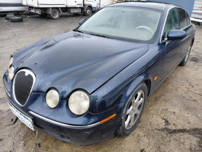 JAGUAR S-TYPE