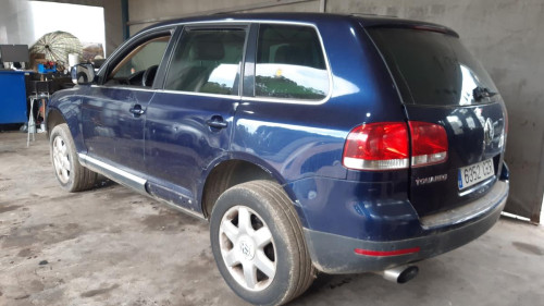  VOLKSWAGEN TOUAREG (7LA) 