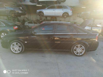 OPEL VECTRA C BERLINA