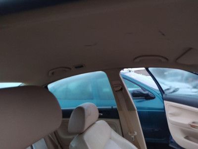 ASIDERO TECHO DELANTERO DERECHO, VOLKSWAGEN, PASSAT BERLINA (3B3)