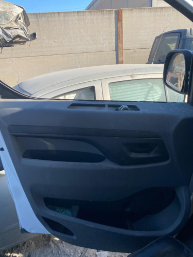 GUARNECIDO PUERTA DELANTERA IZQUIERDA PEUGEOT EXPERT FURGÓN 