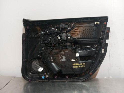  GUARNECIDO PUERTA DELANTERA IZQUIERDA Mercedes-Benz CLASE B (BM 247) 