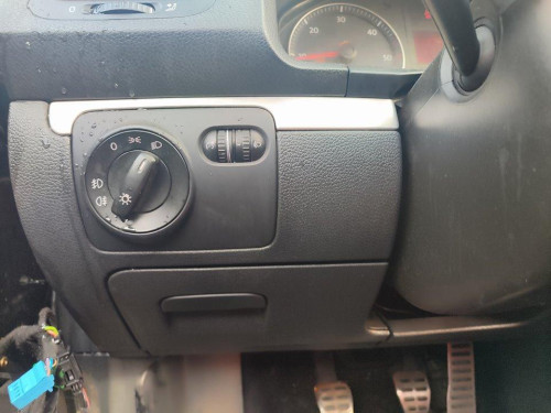  VOLKSWAGEN EOS (1F7)(2006) 