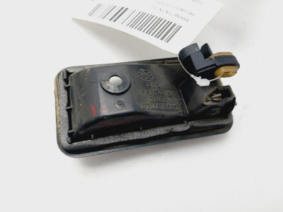 MANETA INTERIOR DELANTERA IZQUIERDA, RENAULT, R 19 BERL. CON PORTÓN (B/C53)
