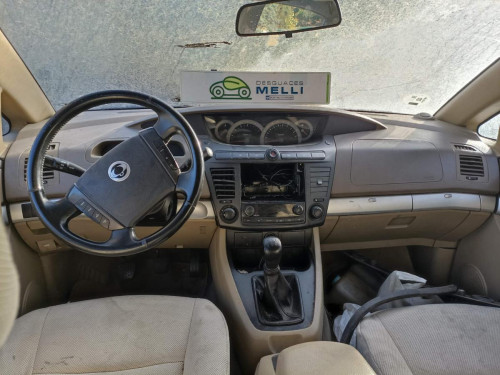SSANGYONG RODIUS — автомобиль-донор на запчасти 