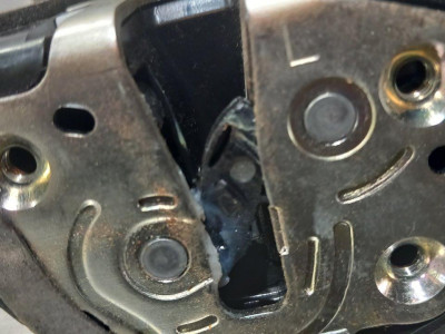 CERRADURA PUERTA TRASERA IZQUIERDA, TOYOTA, YARIS CROSS