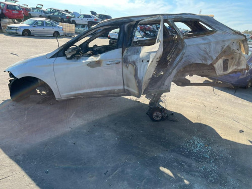 Seat Leon SC (5F5)(01.2013->) — vehículo donante para recambios 
