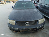 VOLKSWAGEN PASSAT BERLINA (3B2)