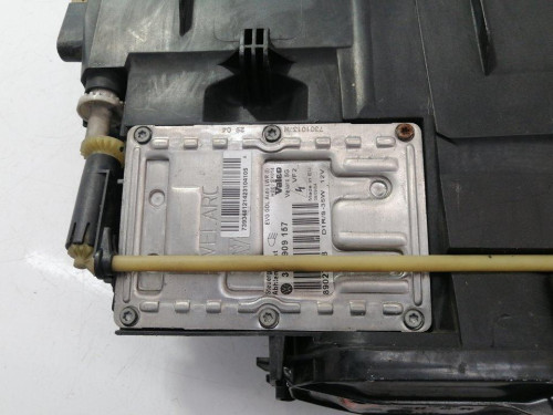 FARO IZQUIERDO VOLKSWAGEN TOUAREG (7L6) 