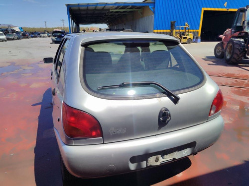  FORD FIESTA BERLINA (DX) 