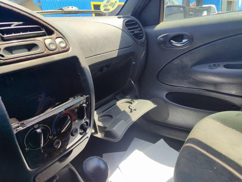  FORD FIESTA BERLINA (DX) 