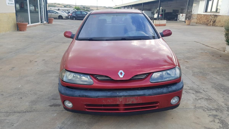 Renault Laguna (B56)(1998->) SIN IDENTIFICAR