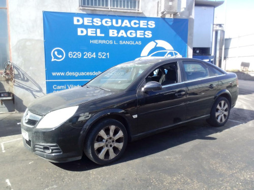 OPEL VECTRA C BERLINA — vehículo donante para recambios 