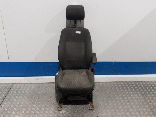  ASIENTO DELANTERO DERECHO 