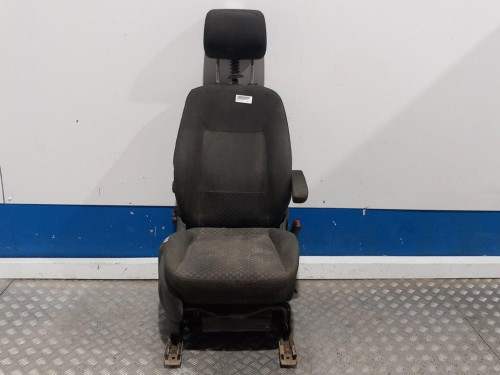  ASIENTO DELANTERO DERECHO 