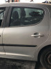PEUGEOT 207 — vehículo donante para recambios 