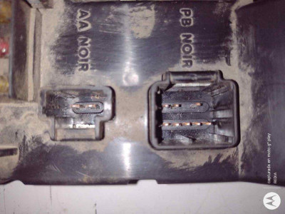 CAJA RELES / FUSIBLES, PEUGEOT, 307 (S1)(04.2001)