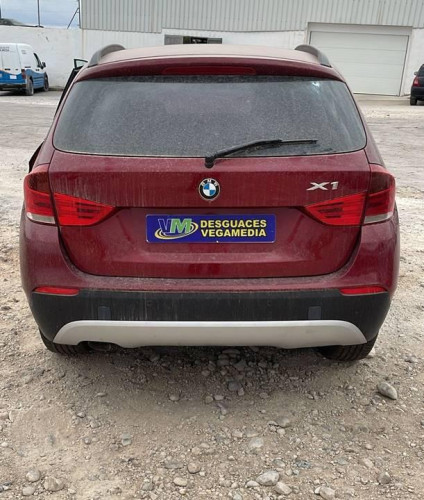 BMW SERIE X1 (E84) — vehículo donante para recambios 