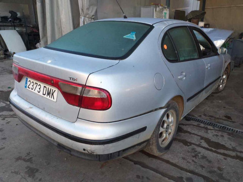  SEAT TOLEDO (1M2) 