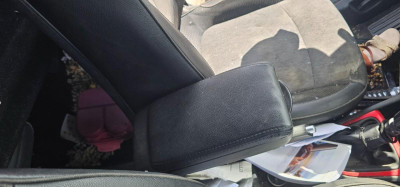APOYABRAZOS CENTRAL, RENAULT, CAPTUR I