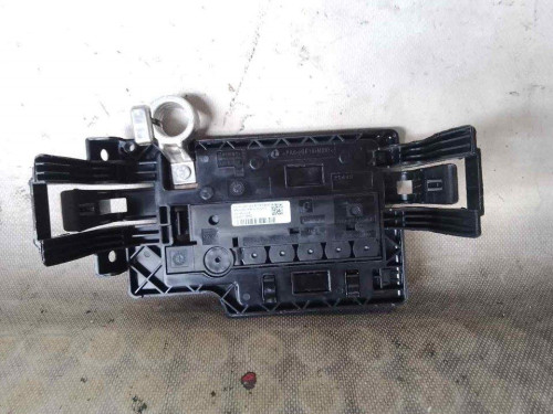 CAJA RELES / FUSIBLES SKODA FABIA (PJ3) 