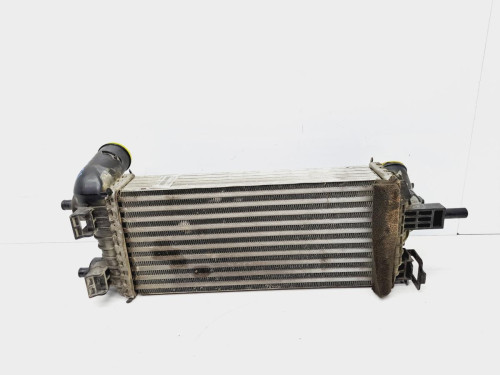 INTERCOOLER Ford FOCUS BERLINA (CB8) 