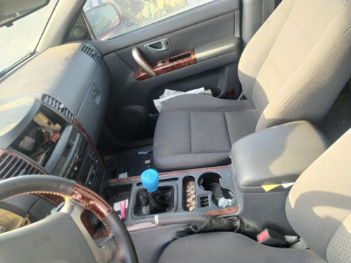  ENGANCHE CINTURON DELANTERO IZQUIERDO Kia SORENTO (BL) 