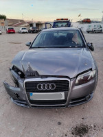 AUDI A4 BERLINA (8E)