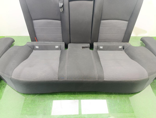 ASIENTOS TRASEROS Toyota AVENSIS TOURING SPORTS (T27) 