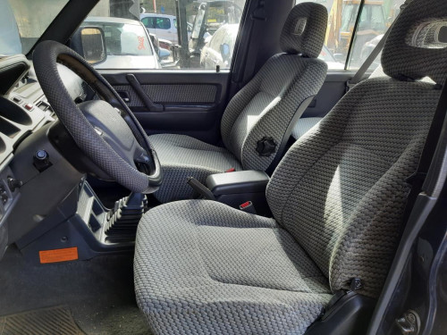  MITSUBISHI MONTERO (V20/V40) 