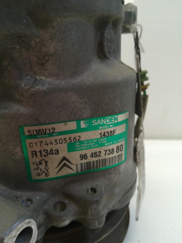  COMPRESOR AIRE ACONDICIONADO 