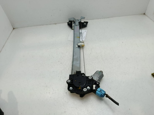 ELEVALUNAS TRASERO IZQUIERDO Honda CIVIC 5 PUERTAS (FK) 